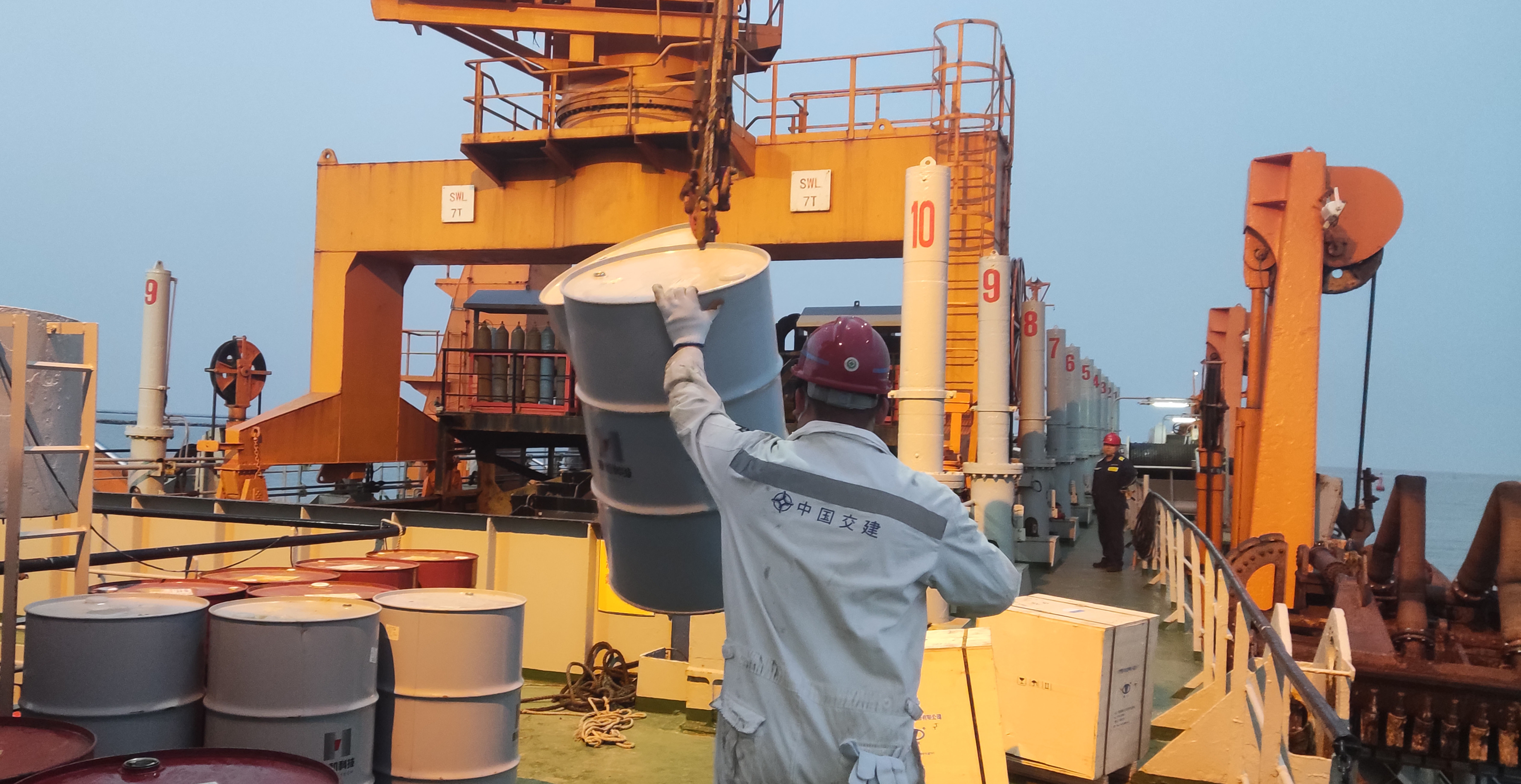 吊桶-1.jpg 吊桶-1.jpg